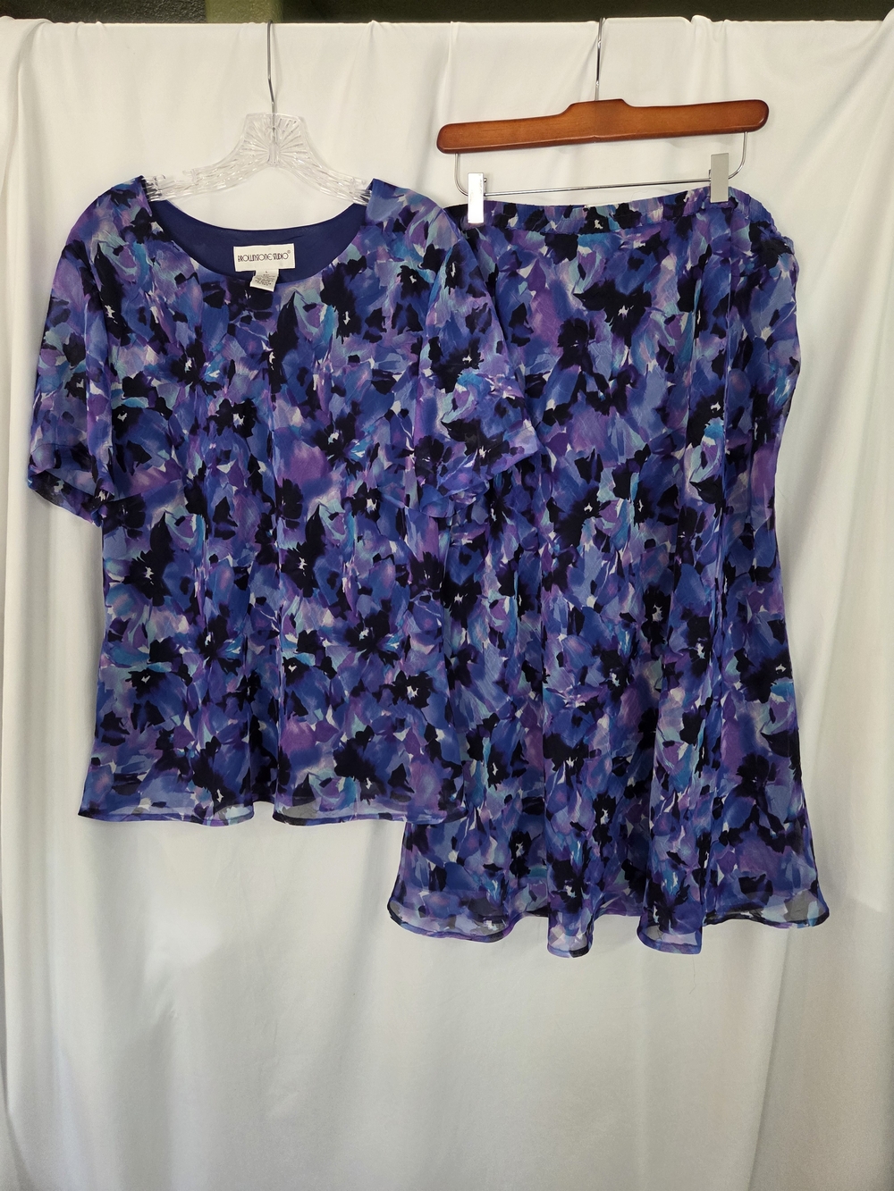 Brownstone Studio Purple Floral Short-Sleeve Blouse & Skirt Set Size L
